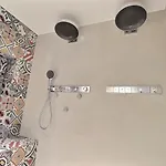 Bee Happy Loft Welness הוי