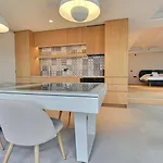 Bee Happy Loft Welness דירה