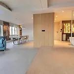 דירה Bee Happy Loft Welness *