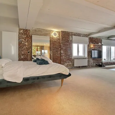 Bee Happy Loft Welness דירה *